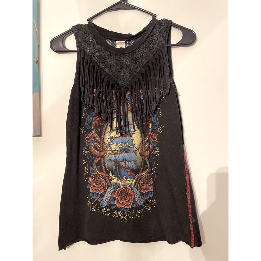 Women’s Affliction Top